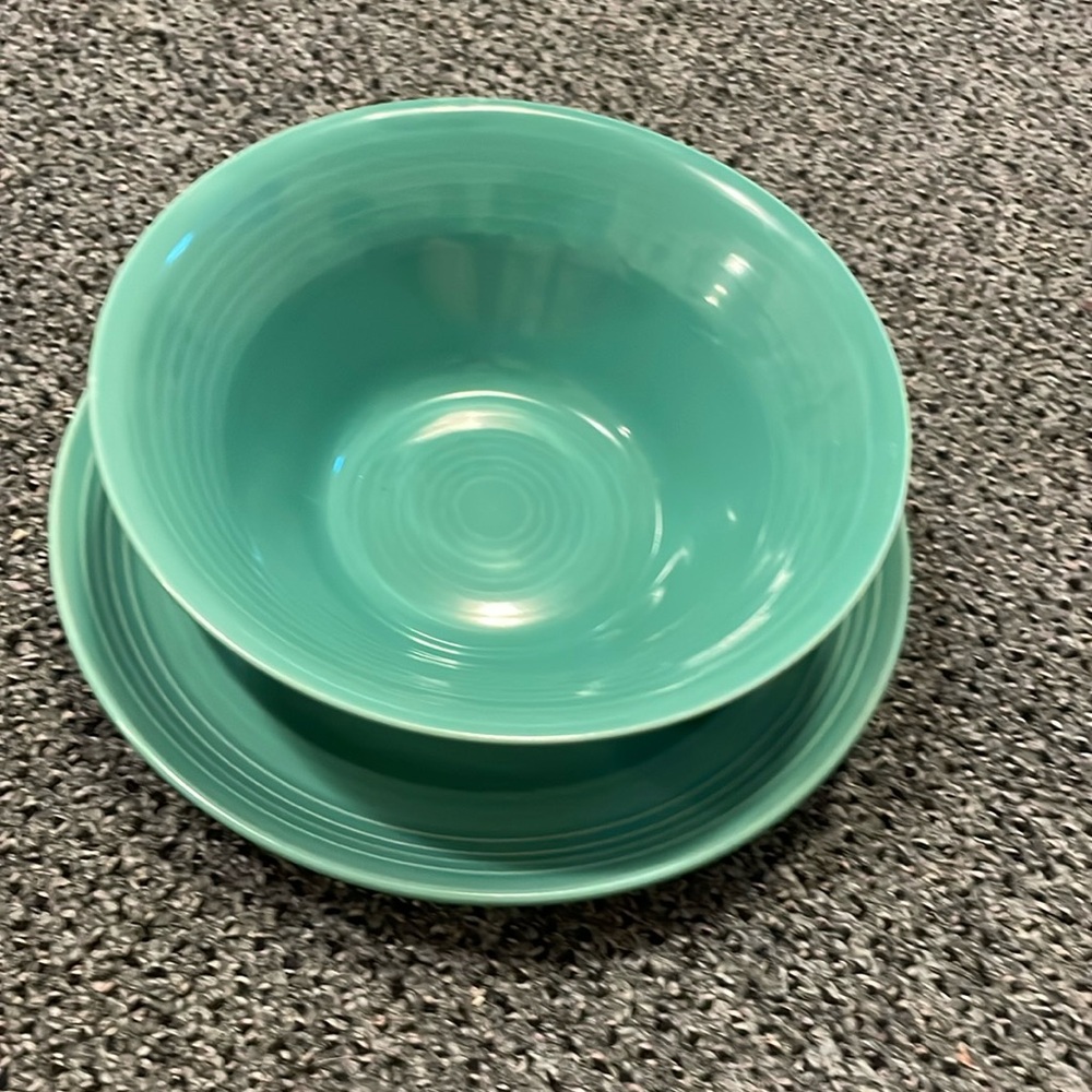 Pretty bowl 🥣 and plate